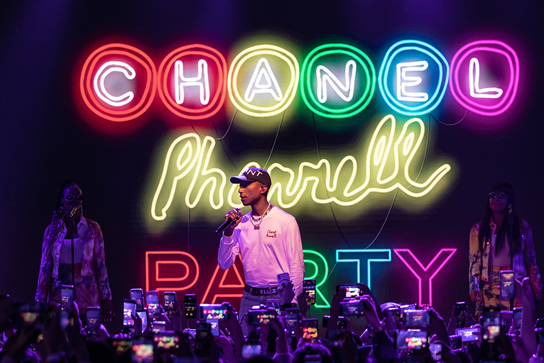 chanel x pharrell williams 2019