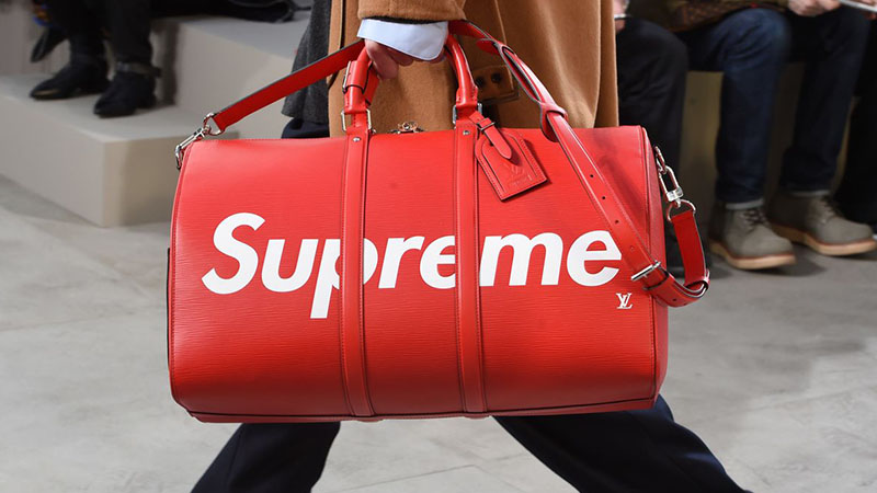 supreme fake bag