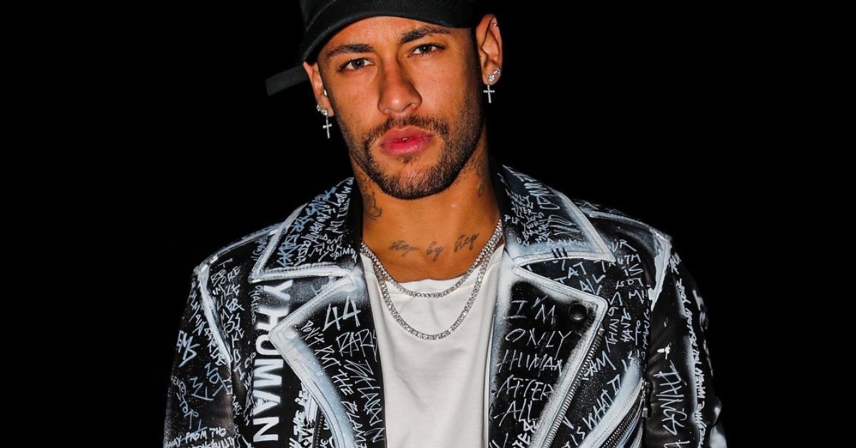 Neymar wearing a street style outfit