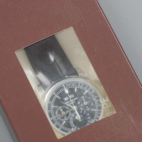 Patek Philippe "Perpetual calendar" SEALED