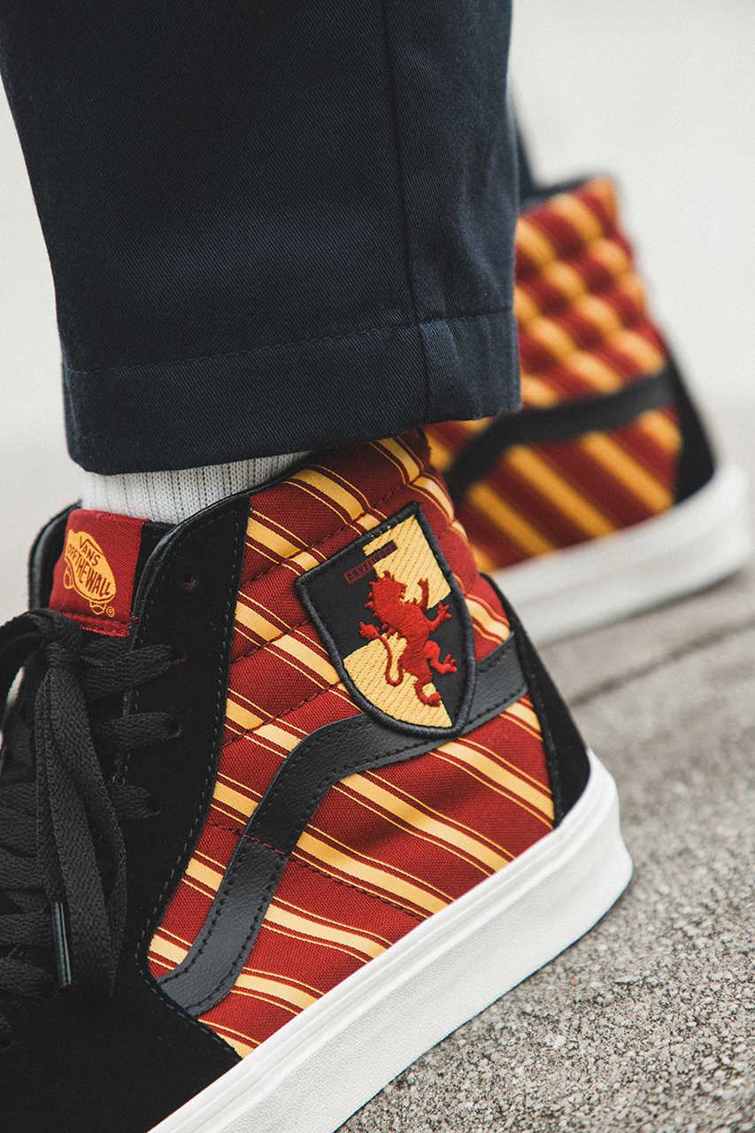 vans x harry potter sk8 hi gryffindor skate shoe