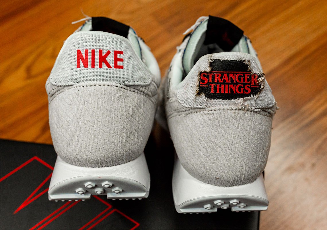 nike stranger things shoes