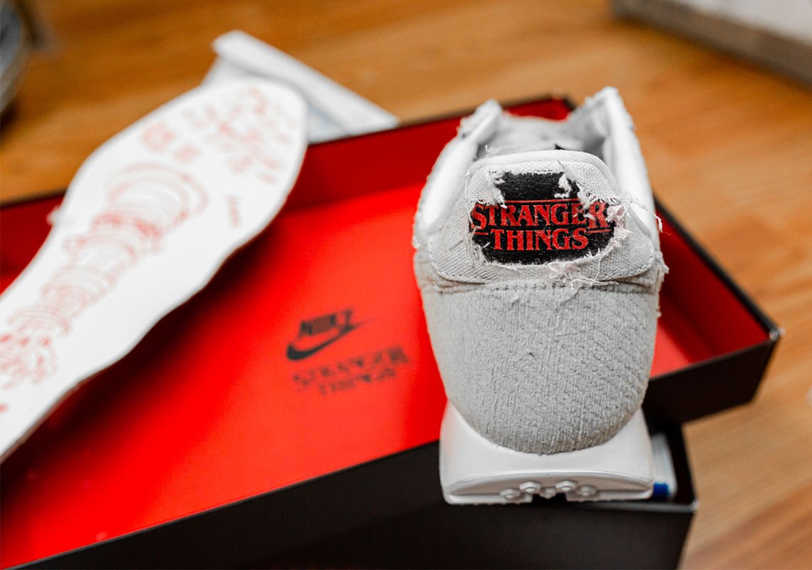 stranger things nike burnable