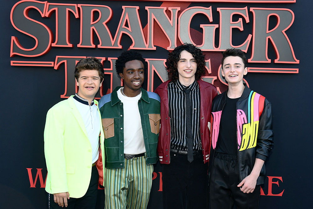 Stranger Things S3 Premiere Red Carpet - Fashion Inspiration and Discovery