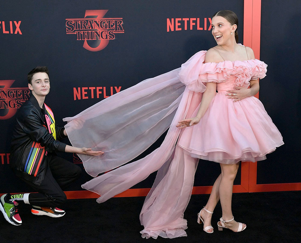Stranger Things S3 Premiere Red Carpet - Page 4 of 6 - Fashion ...