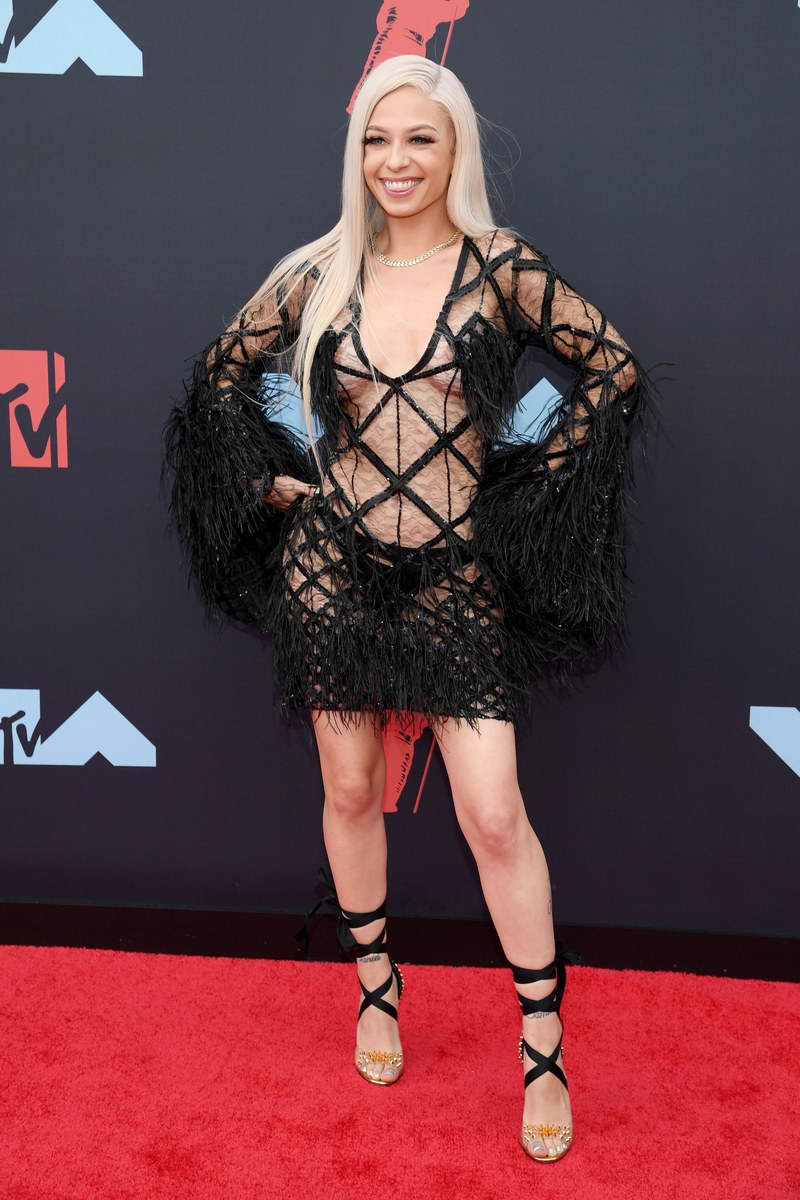 2019 MTV VMAs Red Carpet Looks Fashion Inspiration and Discovery