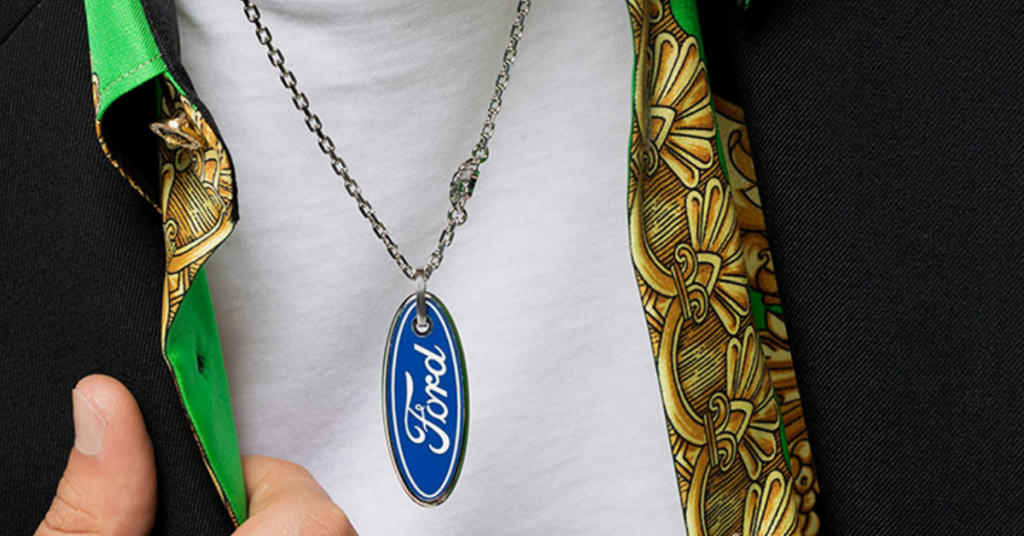 Versace x Ford, a Cheerful Collaboration - Fashion Inspiration and ...