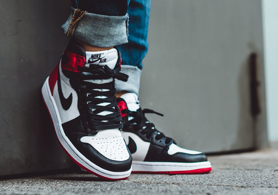 womens air jordan 1 satin black toe