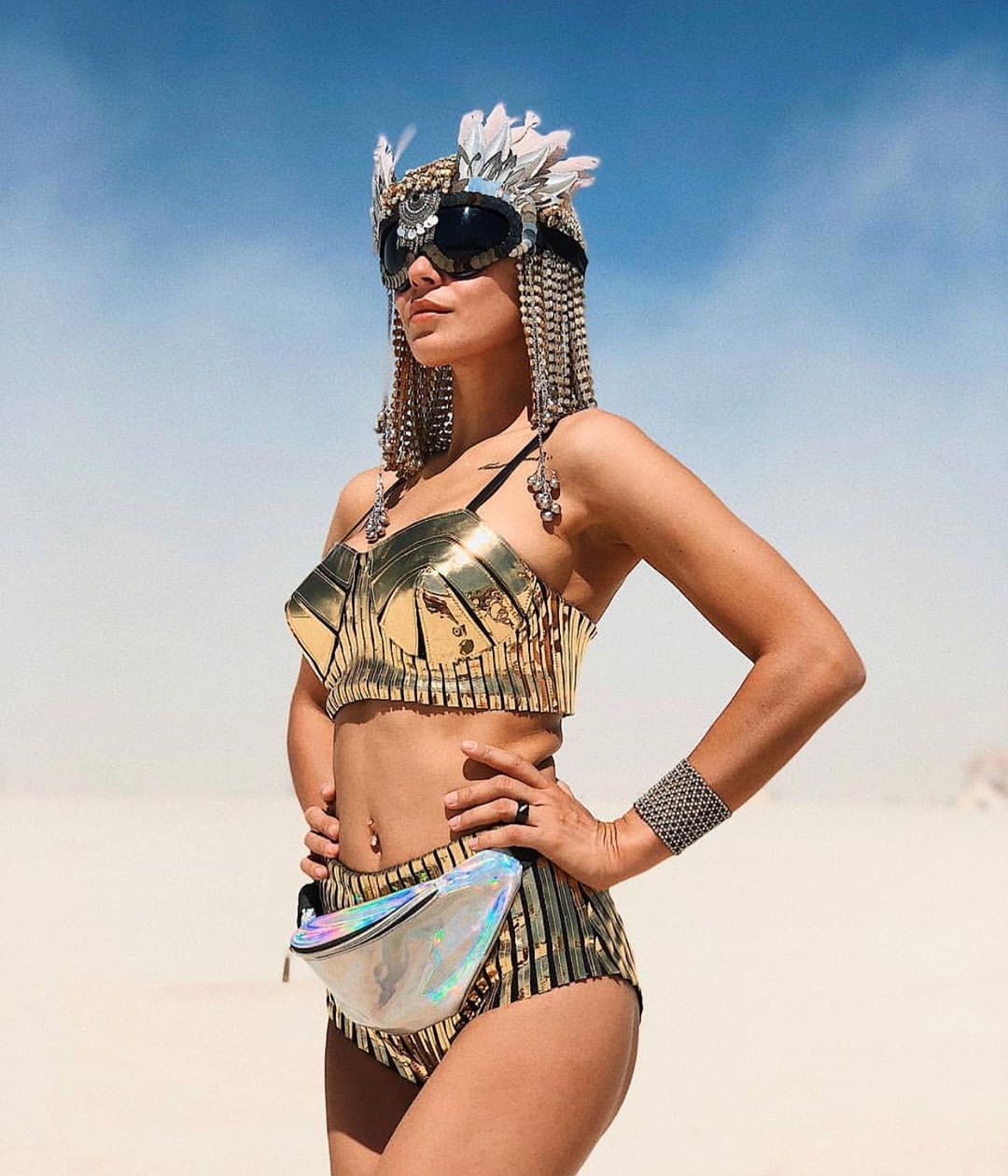 cleopatra-outfit-idea-festival-burning-man-2019