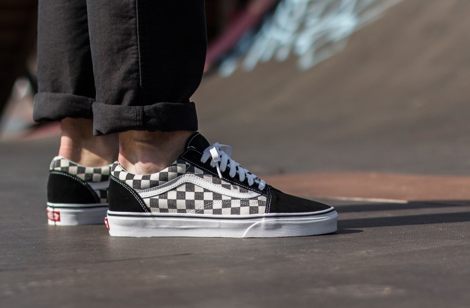 checkerboard vans old skool on feet