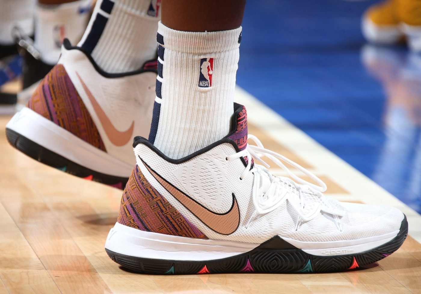 best kyrie 5 shoes
