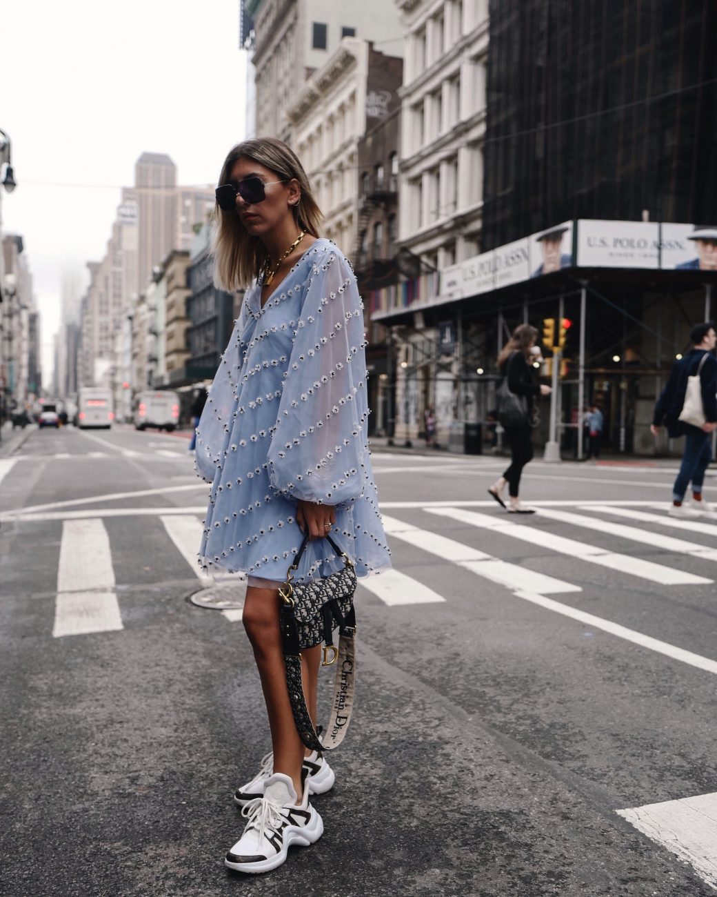 How To Wear Chunky Sneakers with Dresses - Fashion Inspiration and Discovery