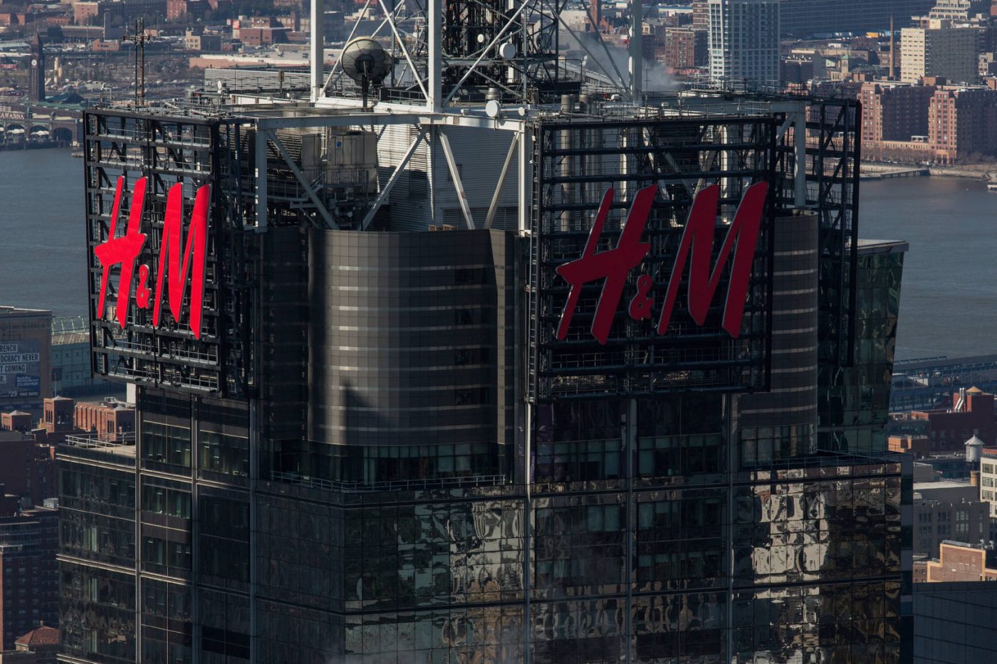 H&M-fast-fashion