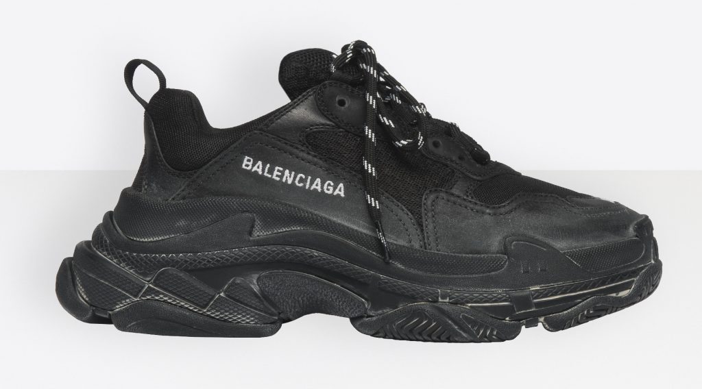 balenciaga triple s shoelaces