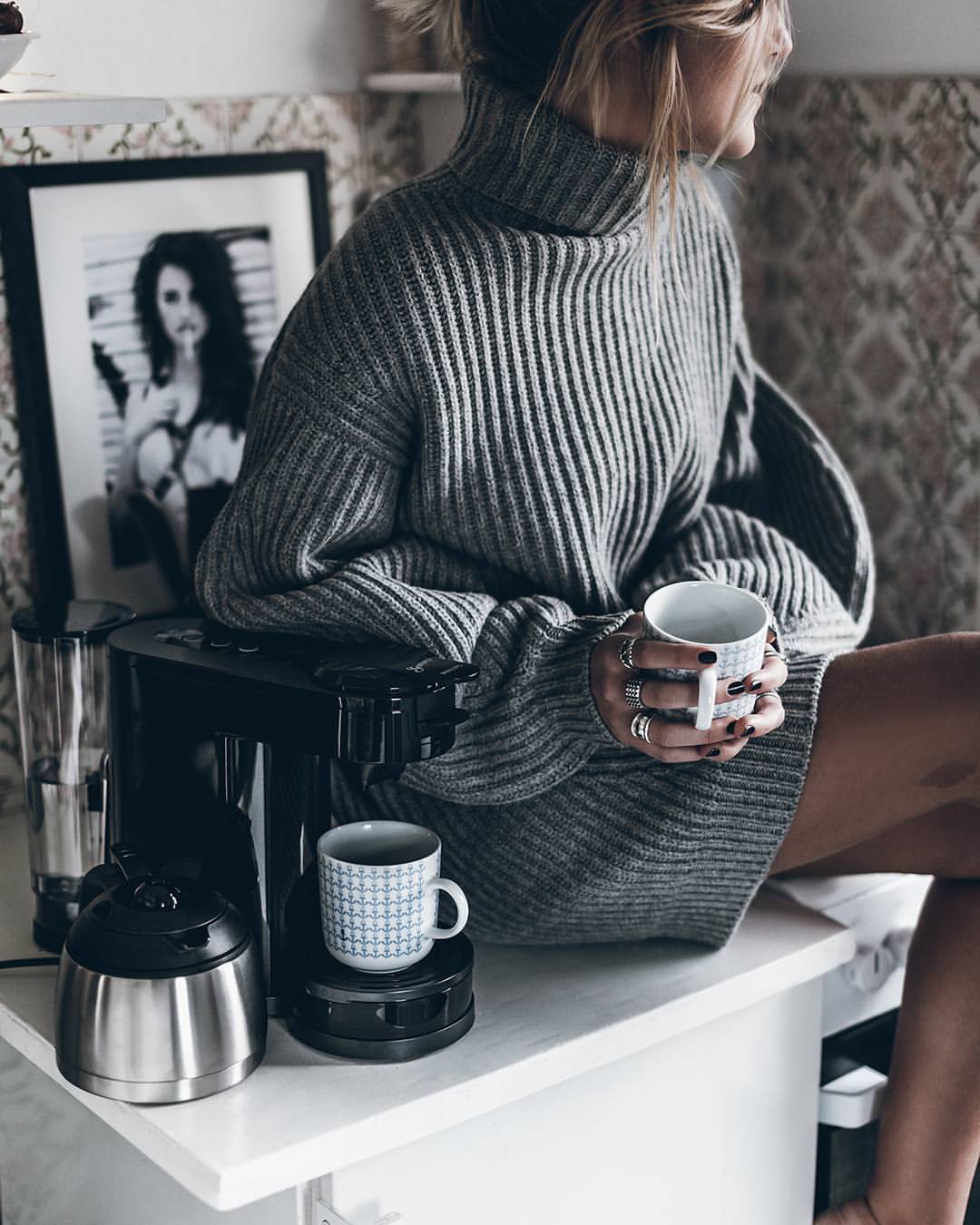 35 Ways to Style Oversized Sweaters in 2020 - Fashion Inspiration and  Discovery